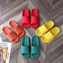 Slippers Summer Women Indoor Home Slippers Soft Comfortable Non-slip Flip Flops Bat Couple Family Flat Sandals Hotel Shoes 2022 Z0317