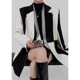 Womens Suits Blazers Fat Mm Large Size Spring and Autumn Black White Contrast Color Stitching Silhouette Casual Loose Small 230317