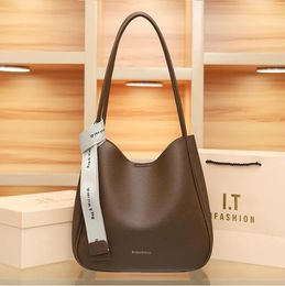 Designers Bags Handbags Sacoche Pochette Luxury leather good quality womens Shoulder bag purses lady underarm messenger vintage pink white 456