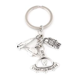 Rocket Spaceship Alien UFO Keychain Planet Astronaut Pendant Keyholder Fit Friend Gift Jewelry2418