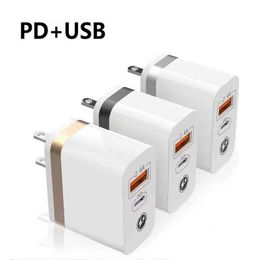 USB A 18W Cell Phone Wall Chargers Type C PD 2.4A Fast Charging Charger Adapter for Smartphone