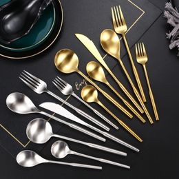 Silverware rostfritt stål bordsformade plattformar i skeden och gaffelkniven