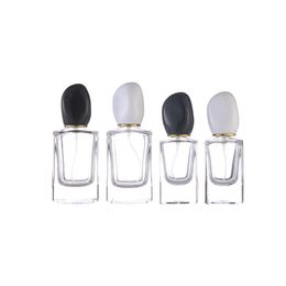 50pcs/lot 30ml 50ml Spray Bottle Transparent Thick Glass Refillable Atomizer Perfume Bottles High-end Personality Liquid F3955
