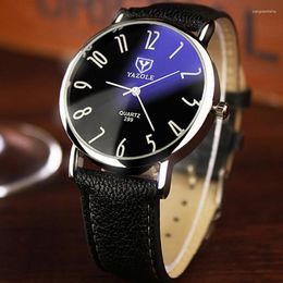 Wristwatches Dial Waterproof Vintage Watches Business Leather Strap For Men And Women Simple Couples Leisure Thin