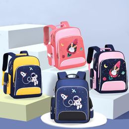 Backpack School Children Backpacks de 6 a 12 anos Bag de menino de grande capacidade Cartoon garotas Nylon Kids Bookbag Knapsack