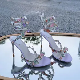 Rene Caovilla Yüksek Topuk Sandalet Kelebek Çiçek Dekoratif 9.5cm Kadınlar Elbise Ayakkabı Yılan Sarılı Ayaklar Yüz Halkalar Yaz Açık Başlıca İnci Tasarımcı Fabrika Ayakkabı 65 95