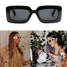 Sunglasses for men and women classic 0811 thick plate black sports style fashion box designer sunglasses polaroid frame