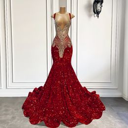 Gorgeous Long Prom Dress 2023 Mermaid Style Luxury Sparkly Silver Crystals Dark Red Sequin Black Girls Evening Party Formal Gowns Robe De Soiree