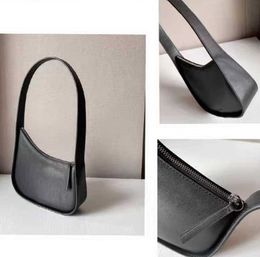 New bag The Row Half Moon Bag 2023 In Smooth Leather Women Designer gbbd With Flat Shoulder Strap bag And Curved Zipper Closure Clutch Tote Suded Lining