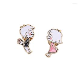 Brooches Creative Cartoon Valentine Couple Brooch Cute Campus Japanese Metal Badge Clothing Accessories Pin