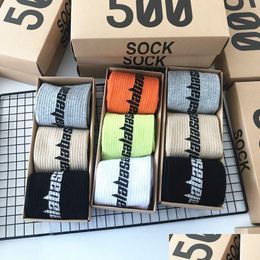 Other Home Textile Designer Men Socks Season 6 Calabasas Skateboard Fashion Letter Printed Long Sports Sock Stockings Hip Hop Drop D Dhfym