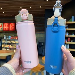 Water Bottles 750ML -Water Bottle Stainless Steel Vacuum Cups Thermal Flasks Portable Car Kettle Insulated Cup Outdoor Sports Travel Bottle 230320