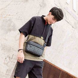 Korean men's small bag new fashion single shoulder straddle sports leisure postman satchel backpack for men 220810