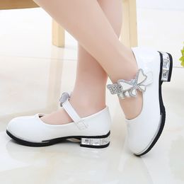 Sneakers Girls Leather Shoes Spring Summer PU Patent Kids Dress High Heels Butterflyknot for Wedding Chic 230317