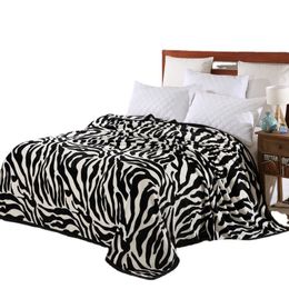 Blankets Super Comfortable Soft Blanket with Mink Felting Zebra Striped Pattern Floral Blanket Thrown on The Sofa Bed Travel Breathable 230320