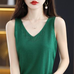 Women's Tanks Camis Worsted Knitted Wool Camisole Pure Sleeveless Top 2023 Hollow VNeck Bottoming Shirt 230317