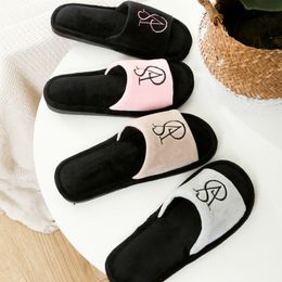 Slippers Nonslip Fur Winter Couple Home Floor Cotton Ome Ladies Plus Size Ciabatte Donna Slides Women Shoes Sandals 230320