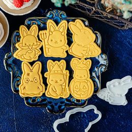 Baking Moulds Cute Halloween Cookie Cutters Plastic Cartoon Pressable Biscuit Mold Stamp Kitchen Pastry Bakeware Tool