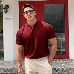 Men's T-Shirts Solid V-neck Fashion T shirt Men Cotton Sports Casual T-Shirt Male Bodybuilding Workout Fitness Tee shirt Summer Gym Clothing 230317
