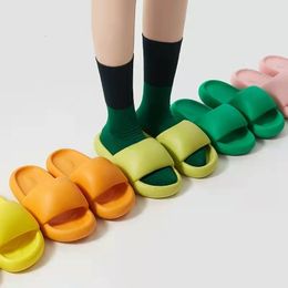 Slippers Personality Unisex Bubble Sandals Indoor and Outdoor Super Soft Fashion Air Cushion Family Massage 230320