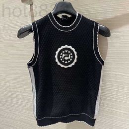 Women's Tanks & Camis Designer Sunflower Embroidery Beaded Sequin Knitted Tank Top 23 Early Spring New Round Neck Temperament Underlay Shirt Women XLA5