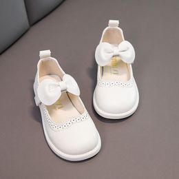 Sneakers Spring Autumn Children Baby Bowknot Princess Leather Shoes For Kids Girls 230317