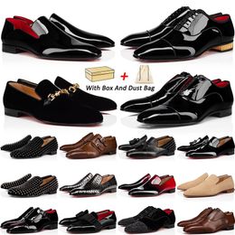 Homens Vestido Sapatos Louboutins Fundo Vermelho Loafers Sneakers Camurça Rebites de Couro Patente Slip On Mens Business Party Wedding Plate-form Shoe With Box