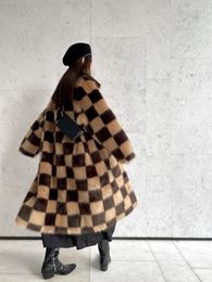 Women's Leather 2023 Winter Chessboard Plaid Imitation Fur Jacket Temperament Young Fashion Coat Women Faux
