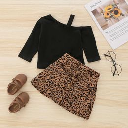 Clothing Sets Autumn 2Pcs Baby Girls Outfits Clothing Sets Infant Newborns Oneshoulder Long Sleeve Tops Pullovers Leopard Short Skirt 324M Z0321