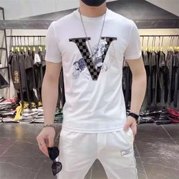 2023 New style High Quality Famous Mens High Quality T Shirt Letter Hot drill Print Round Neck Short Sleeve Black White Fashion Men Women Tees