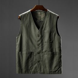 Men's Vests Men Military Waistcoat Many Pockets Vest Sleeveless Jacket Plus Size 6XL 7XL 8XL Large Male Travel Coat Army Tactical Clothing 230320