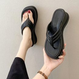 Slippers 2023 Thong Summer Beach Thick Bottom Women's Flip-flops Soft Fashion Sandals Casual Square Head Non-slip