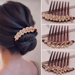 Crystal Peacock Flower Hair Comb Banquet Hair Jewelry for Women Wedding Pearl Hair Clip Accessory Rhinestone Acrylic Hairpins