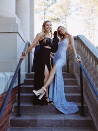 Light Blue Fabulous Sequin Long Prom Dresses with Slit Fitted Party Gowns Split Graduation Dress Evening Gowns Plunging Neck High Slit