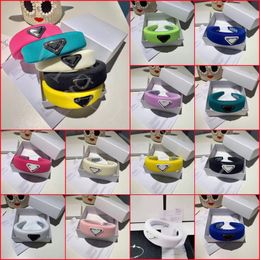 16 Color Brand Hair Band For Girl Triangle Logo Cloth Hair Accessories & Tools Sponge Temperament Hair Hoop Classic P Brand Hair Product With good Quality Wholesales