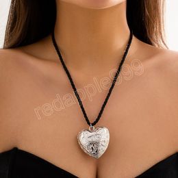 Large Heart Pendant Necklace for Women Trendy Black Rope Chian Necklace on the Neck Fashion Jewellery Accessories Girls Gifts