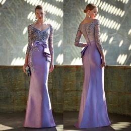 Lavender Lace Mother Of The Bride Dresses Mermaid Appliqued Wedding Guest Dress Long Sleeves V Neckline Floor Length Satin Evening Gowns