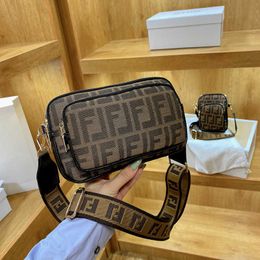 Canvas bag female new fashion canvas printed broadband one sling Shoulder Messenger Bag versatile three-layer mobile phone bag fashion