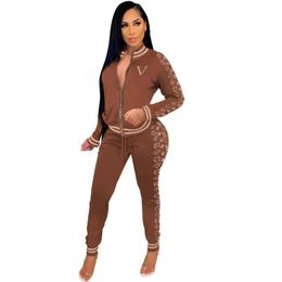 Tracksuits Designer Women's Tracksuits Women's Two Piece Sets Fashion Casual Fashion Thread Set Long Sleeve Loose Wide Leg Pants Size S2XL