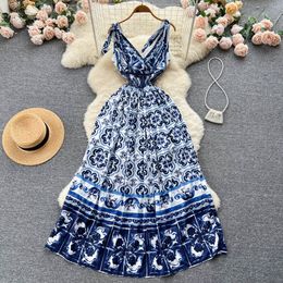 French Vintage Lace Up Suspended Dress Summer Women's Design Sense Small Waist Slim Large Swing Floral Long Dress