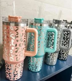 Quencher 40oz Mugs Leopard Print with Handle Lid Straw Beer Mug Water Bottle Powder Coating Outdoor Camping Cup Vacuum Insulated Drinking 5colors