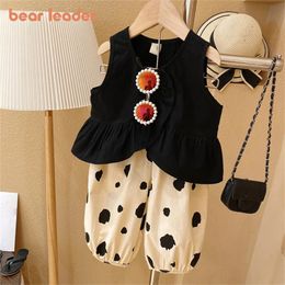 Clothing Sets Bear Leader Girls Summer Suit Children's Suspender Vest Top Bloomers 2pcs Baby Outfit Clothes 230322