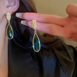 Dangle & Chandelier Light Luxury Pleated Oval Waterdrop Green Glass Drop Earrings Fashion Vintage Earring for Women Party Jewellery