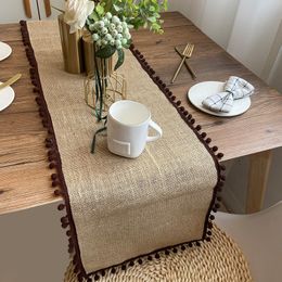 Table Runner Vintage Natural Burlap Imitated Jute Linen with Tassel Balls Table Runner for Festival Party Table Runners Restaurant Decoration 230322