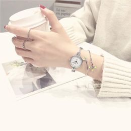 Wristwatches Vintage Chain Watch Female Student Simple Forest Ins Small And Fresh Chic Ladies Wild Bracelet WatchWristwatches Thun22