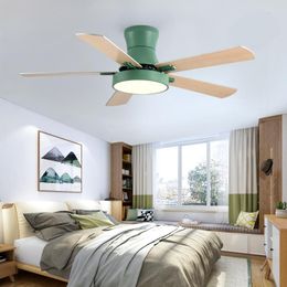 Chandeliers Nordic Creative Ceiling Fans 5 Blad Solid Wood Fan Lamps With Lights For Living Room Home LED Dimming Light