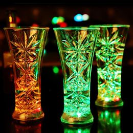 Creative party Cups Snowflake LED Flashing Color Change Water Activated Light Up Beer Whisky Cup Mug Tableware