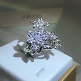 Damen Luxus Diamond Blumenband Ringe Offene Größe Schöne Schönheit Hollow Shining Crystal Cz Zirkon Silber Liebesring Schmuck Schmuck