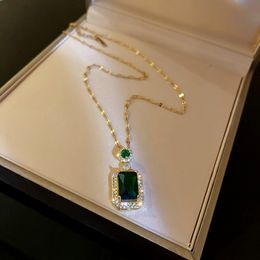 High Quality Fashion Necklace Emerald Crystal Set With Diamonds Pendant Necklace Luxury Beautiful Necklace For Women Jewelry Accessories Wedding Gift