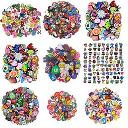 Shoe Parts Accessories 30 50 70 100 150 Charms Random Lot Cute Different Designs Unisexadt Ornaments Party Birthday Gifts Drop Delive Otbfw